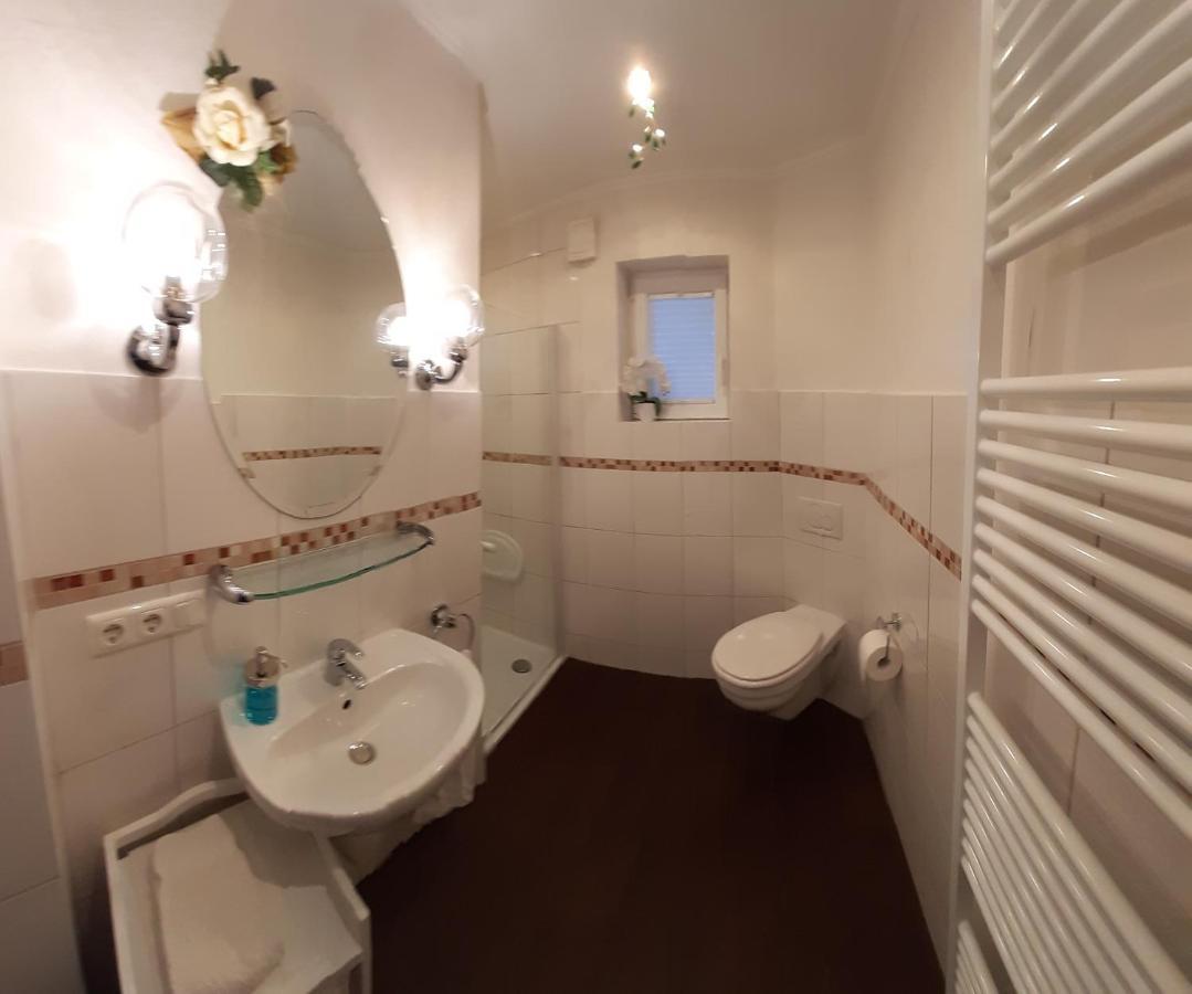 Exklusive Strohberg Apartment *