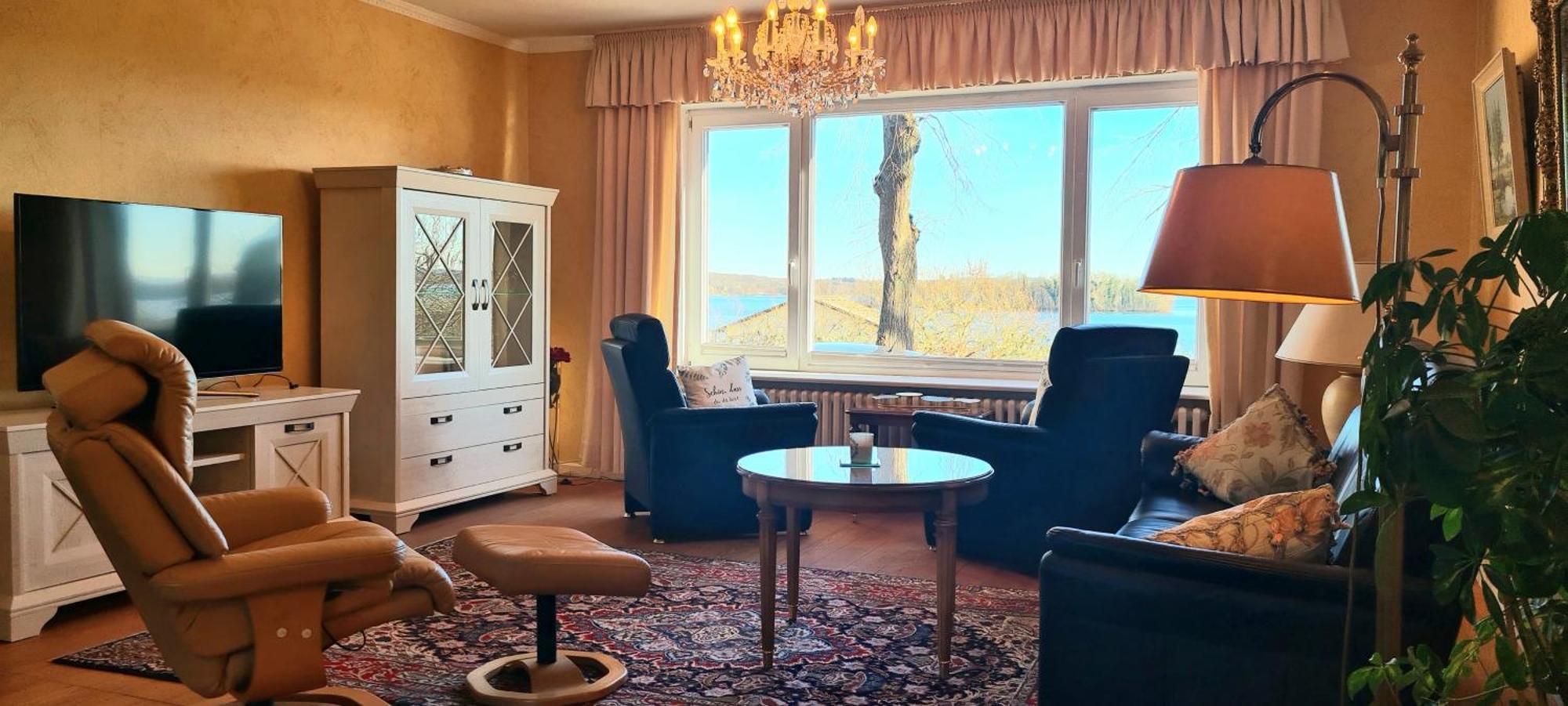 Exklusive Strohberg